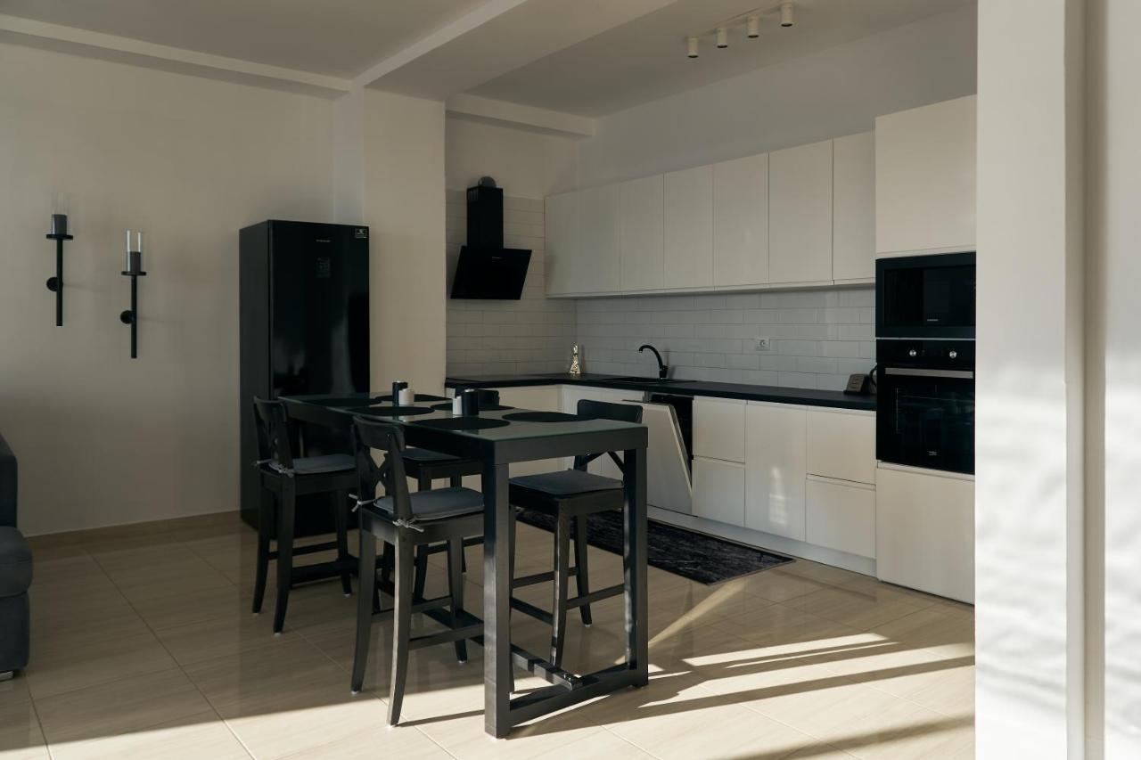 The Garrison Apartment Saranda Kültér fotó